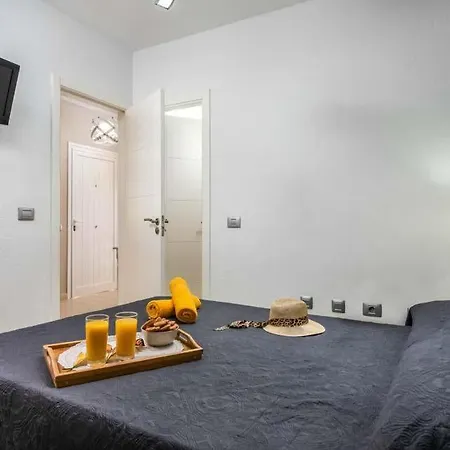 Playa De Fanabe Sleeps 6 With Pool Air Con And Wifi فيلة أذيخي